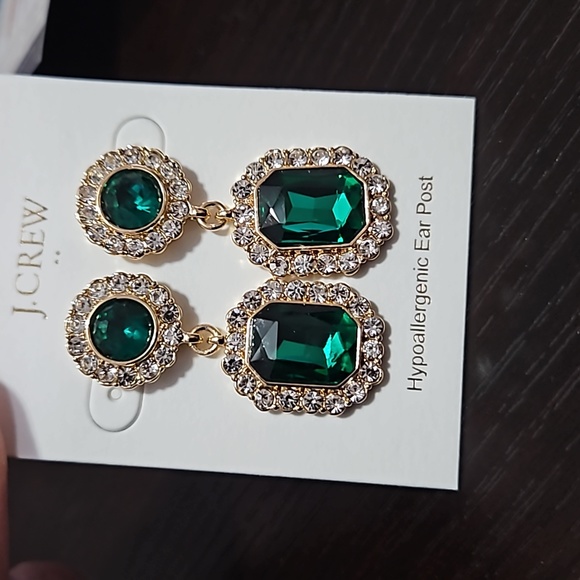 NEW J Crew Green Gold Crystal Drop Earrings - Picture 2 of 6